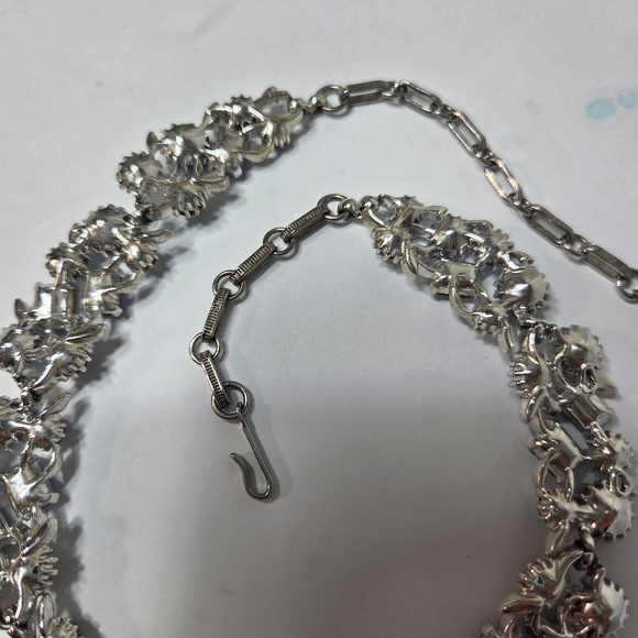 vtg Lisner blue green prong set rhinestone necklace mid century blingy signed - Picture 10 of 16